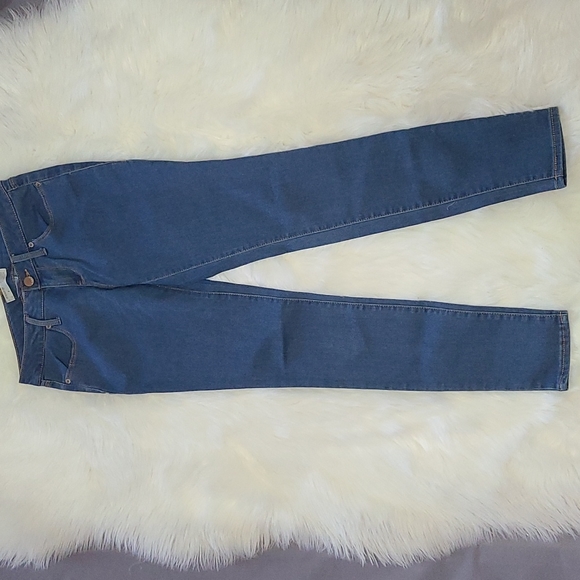 No Boundaries Juniors Skinny Jeans - Picture 3 of 5